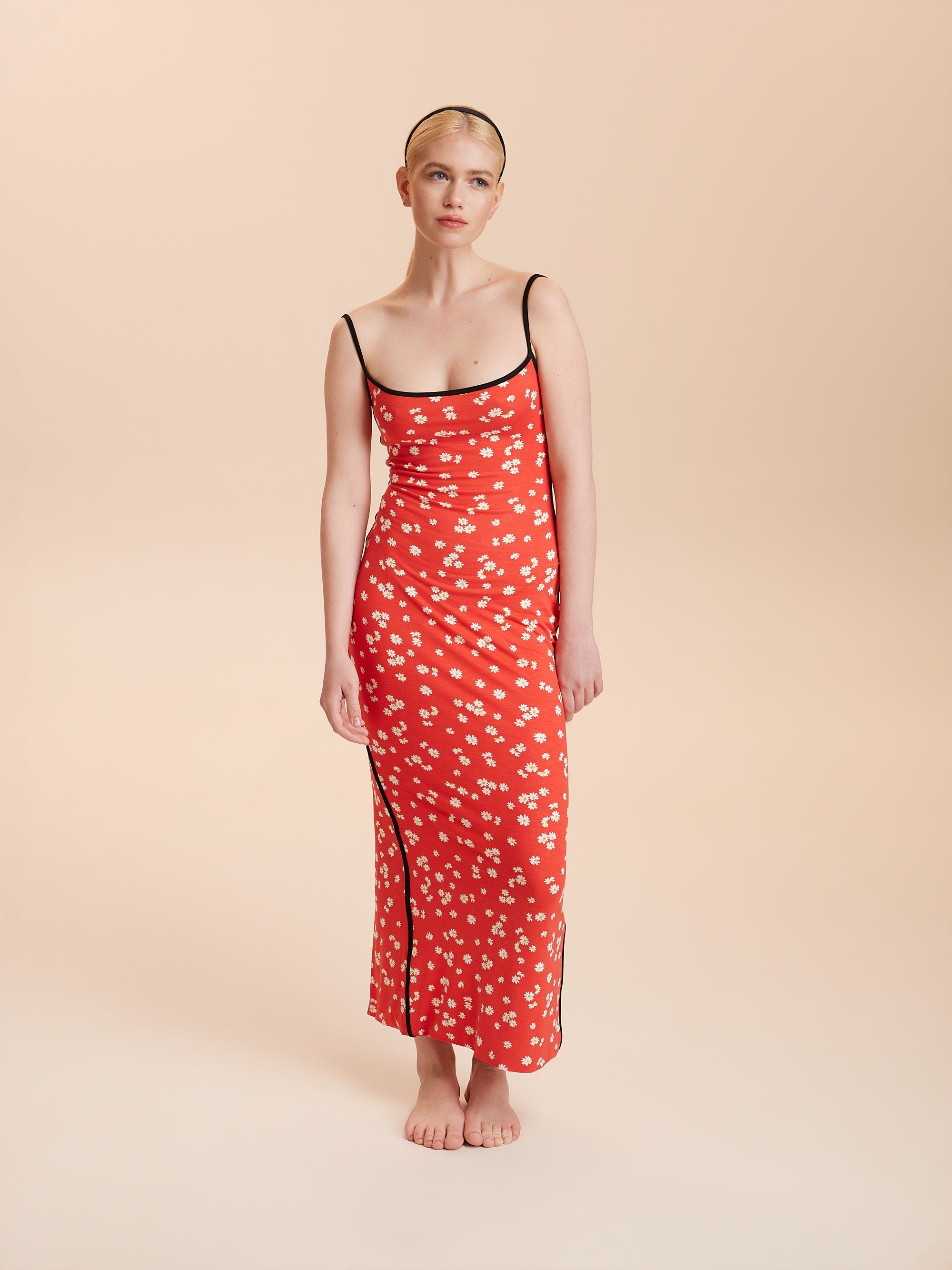 Rosu Floral